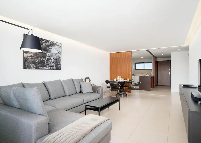 Deluxe 112 By Destination Algarve * Лагуш