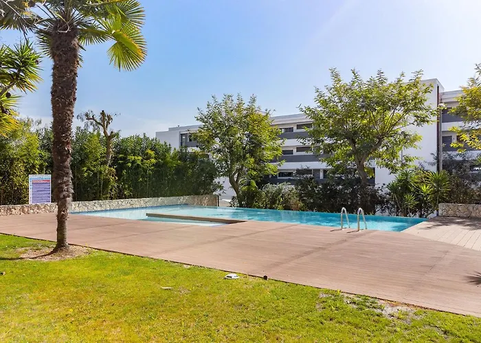 Deluxe 112 By Destination Algarve Лагуш