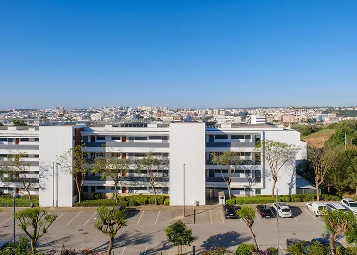 Deluxe 112 By Destination Algarve