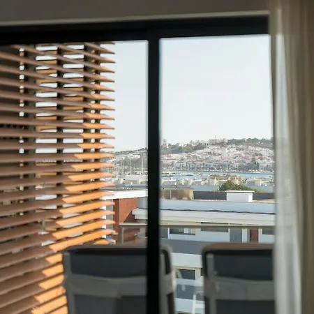 Apartment Deluxe 112 By Destination Algarve *