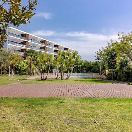Apartment Deluxe 112 By Destination Algarve