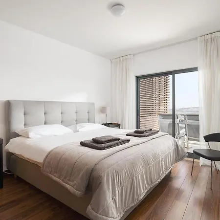 Apartment Deluxe 112 By Destination Algarve